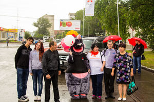   C Днем города поздравил бийчан Автоцентр АНТ