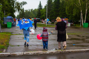  C Днем города поздравил бийчан Автоцентр АНТ