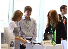   Автоцентр АНТ – официальный дилер HYUNDAI провел ПЕРВУЮ в Алтайском крае ярмарку автокредитов
