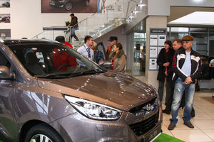   Премьера обновленного  ix35 в Автоцентре АНТ-официальный дилер Hyundai 