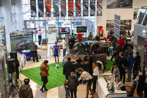   Премьера обновленного  ix35 в Автоцентре АНТ-официальный дилер Hyundai 