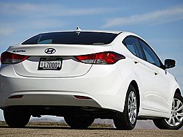   Hyundai Elantra 2011