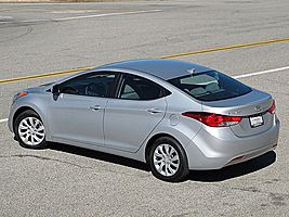   Hyundai Elantra 2011