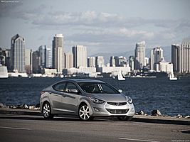   Hyundai Elantra 2011