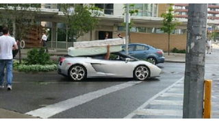   Автокурьезы