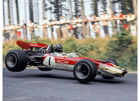   Автомобилю-цветку 60 лет (Lotus) 