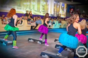   Автосалон Mitsubishi Автоцентра АНТ поздравил сеть фитнес-клубов Сафари с днем рождения!