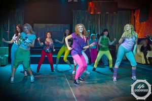   Автосалон Mitsubishi Автоцентра АНТ поздравил сеть фитнес-клубов Сафари с днем рождения!