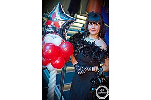   Автосалон Mitsubishi Автоцентра АНТ поздравил сеть фитнес-клубов Сафари с днем рождения!