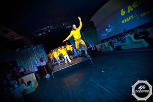   Автосалон Mitsubishi Автоцентра АНТ поздравил сеть фитнес-клубов Сафари с днем рождения!