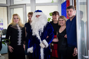   Автоцентр АНТ - Hyundai поздравил своих партнеров и друзей с Новым годом!