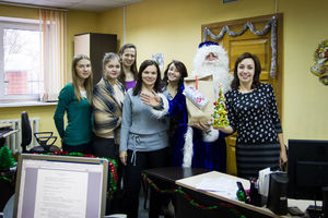   Автоцентр АНТ - Hyundai поздравил своих партнеров и друзей с Новым годом!