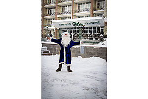   Автоцентр АНТ - Hyundai поздравил своих партнеров и друзей с Новым годом!