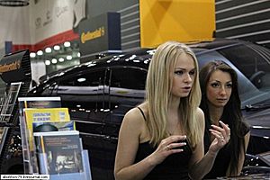   Самые красивые девушки автошоу в Москве