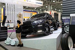   Самые красивые девушки автошоу в Москве