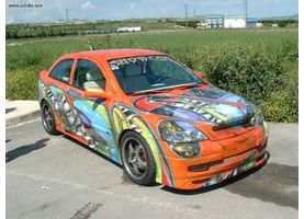   Аэрография на автомобилях