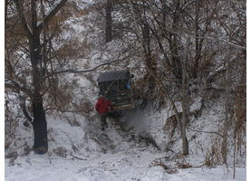   19 ноября 2011 года в окрестностях города Барнаула клуб "Алтай 4х4" провел компакт ТРОФИ «Корпорация МОНСТРОВ» 
