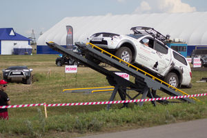   Автоцентр АНТ официальный дилер автомобилей Mitsubishi провел экстремальный тест-драйв легендарных японских внедорожников