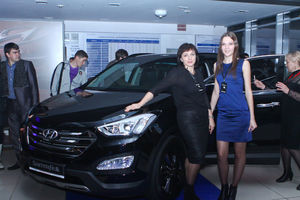   Автоцентр АНТ - официальный дилер Hyundai провел одновременно презентацию четырех автомобилей