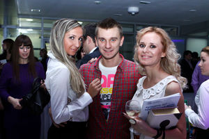   Автоцентр АНТ - официальный дилер Hyundai провел одновременно презентацию четырех автомобилей