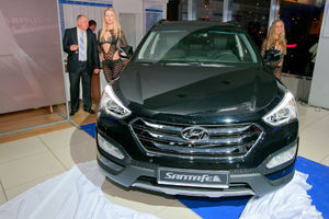   Автоцентр АНТ - официальный дилер Hyundai провел одновременно презентацию четырех автомобилей