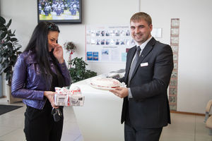   Юбилейный автомобиль Citroen вручили в Автоцентре АНТ