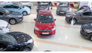   Юбилейный автомобиль Citroen вручили в Автоцентре АНТ