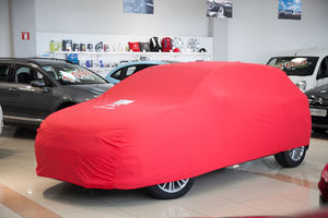   Юбилейный автомобиль Citroen вручили в Автоцентре АНТ