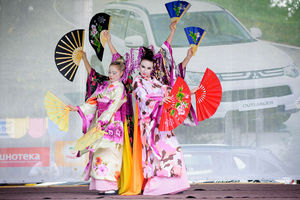   Автоцентр АНТ собирает друзей!