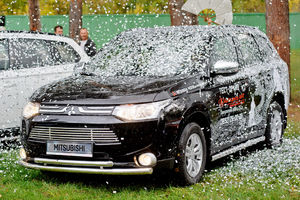   Автоцентр АНТ собирает друзей!