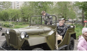   Автомотовыставка в День защиты детей. 
01.06.13г.