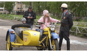   Автомотовыставка в День защиты детей. 
01.06.13г.