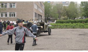   Автомотовыставка в День защиты детей. 
01.06.13г.