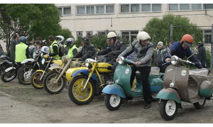   Автомотовыставка в День защиты детей. 
01.06.13г.