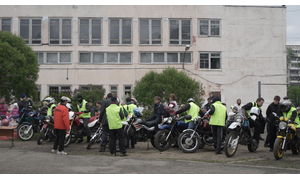   Автомотовыставка в День защиты детей. 
01.06.13г.