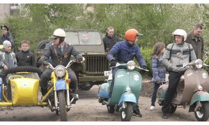   Автомотовыставка в День защиты детей. 
01.06.13г.