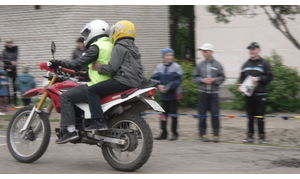   Автомотовыставка в День защиты детей. 
01.06.13г.