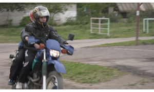   Автомотовыставка в День защиты детей. 
01.06.13г.