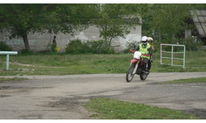   Автомотовыставка в День защиты детей. 
01.06.13г.