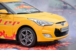   Автоцентр АНТ поздравил жителей с Днем города!