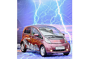   Автоцентр АНТ поздравил жителей с Днем города!