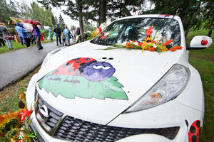   Автоцентр АНТ поздравил жителей с Днем города!