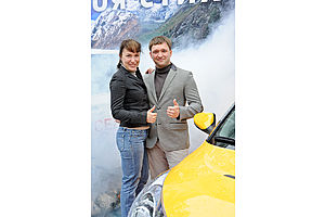   Автоцентр АНТ поздравил жителей с Днем города!