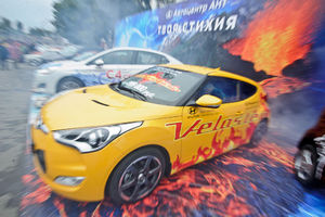   Автоцентр АНТ поздравил жителей с Днем города!