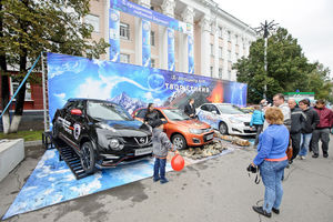   Автоцентр АНТ поздравил жителей с Днем города!