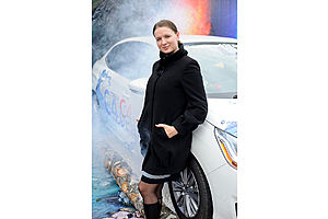   Автоцентр АНТ поздравил жителей с Днем города!