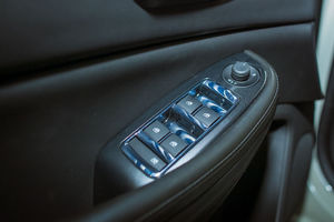   15 марта 2013г состоялась большая премьера в автосалоне «Барнаул-Моторс»!