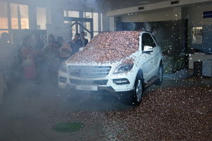     Презентация  нового поколения  премиального кроссовера Mercedes-Benz M-Класса, 31 мая дилерский центр Mercedes-Benz в Барнауле а автосалоне «ПМ-Авто» 
