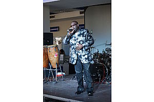     Презентация  нового поколения  премиального кроссовера Mercedes-Benz M-Класса, 31 мая дилерский центр Mercedes-Benz в Барнауле а автосалоне «ПМ-Авто» 
