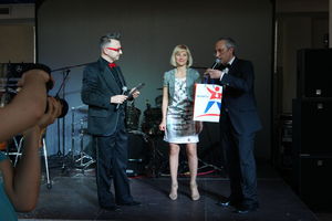     Презентация  нового поколения  премиального кроссовера Mercedes-Benz M-Класса, 31 мая дилерский центр Mercedes-Benz в Барнауле а автосалоне «ПМ-Авто» 
